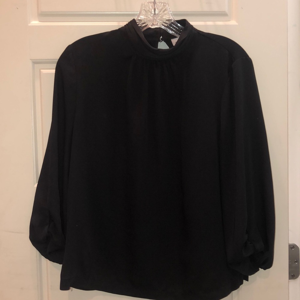 High neck button blouse